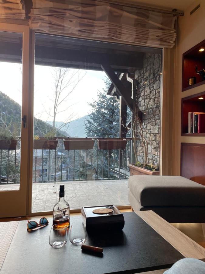 Appartement Chic Au Centre Hut 08087 Les Escaldes Екстериор снимка